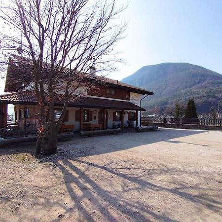 Agriturismo Le Cavade Чембра Экстерьер фото